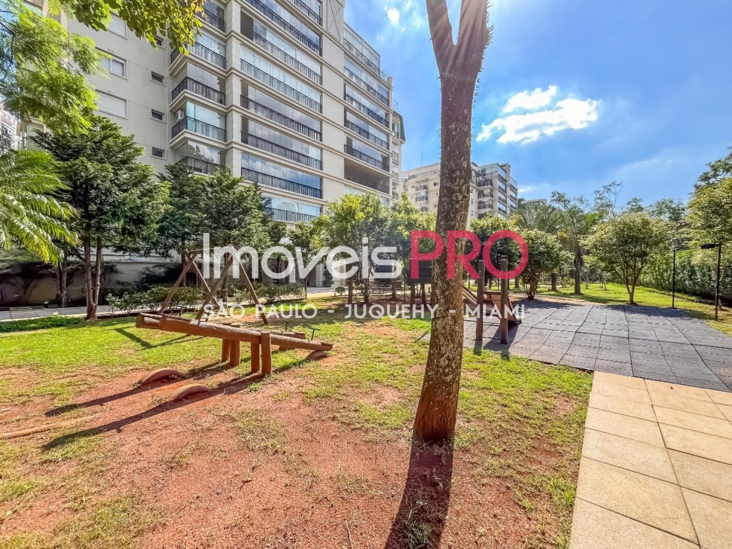 Foto :: https://assets.imoveispro.com.br/thumb/IP39626/apartamento-venda-alto-da-boa-vista_IP39626_47_1920x1080.jpg?