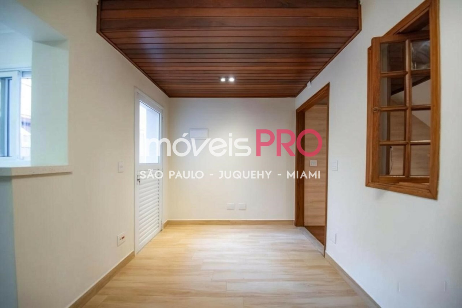 Foto :: https://assets.imoveispro.com.br/thumb/IP39627/casa-de-vila-venda-vila-mariana_IP39627_11_1920x1080.jpg?