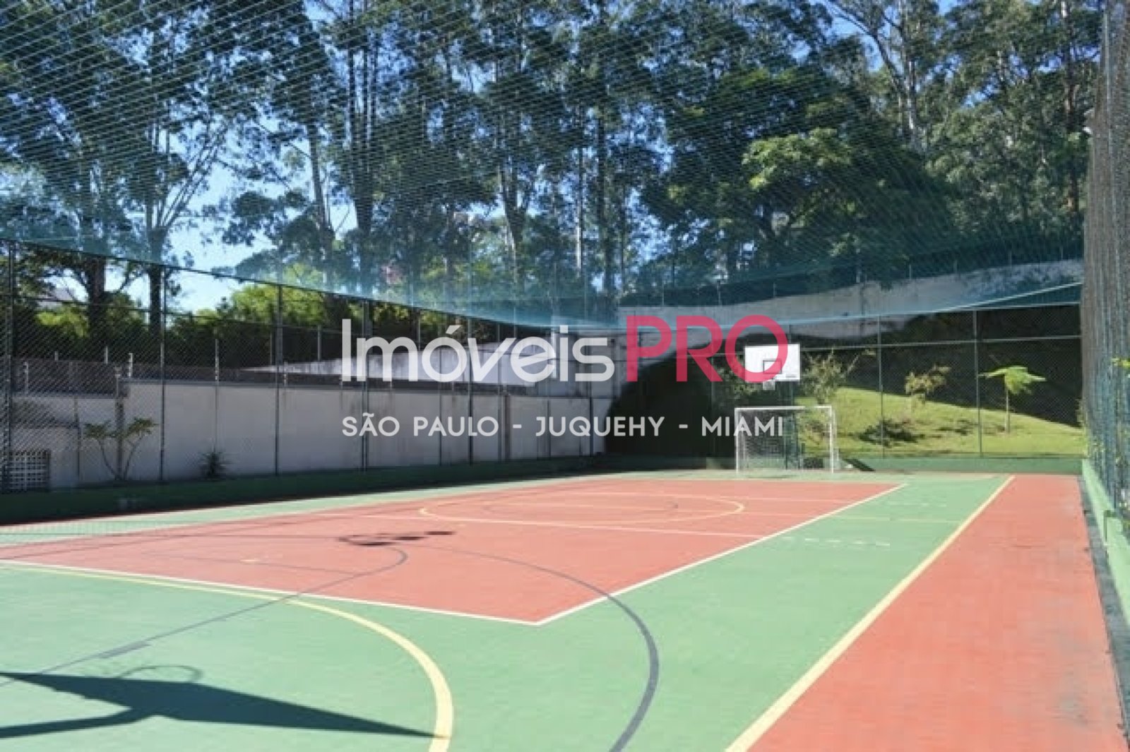 Foto :: https://assets.imoveispro.com.br/thumb/IP39628/apartamento-venda-jardim-marajoara_IP39628_35_1920x1080.jpg?
