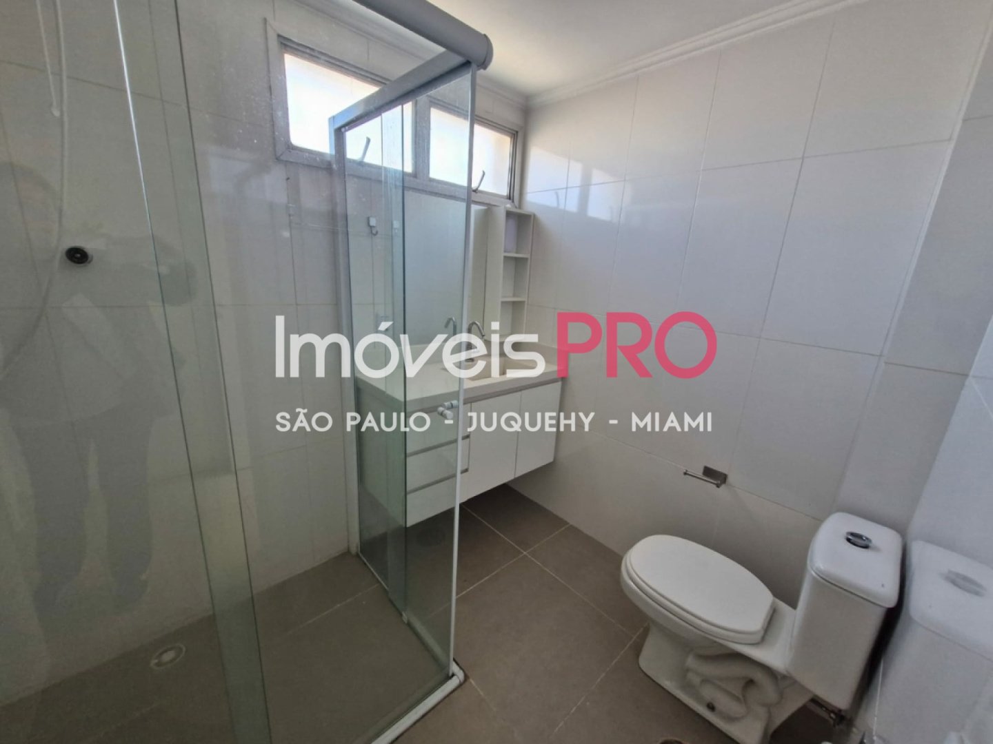 Foto :: https://assets.imoveispro.com.br/thumb/IP39629/apartamento-venda-campo-belo_IP39629_17_1920x1080.jpg?