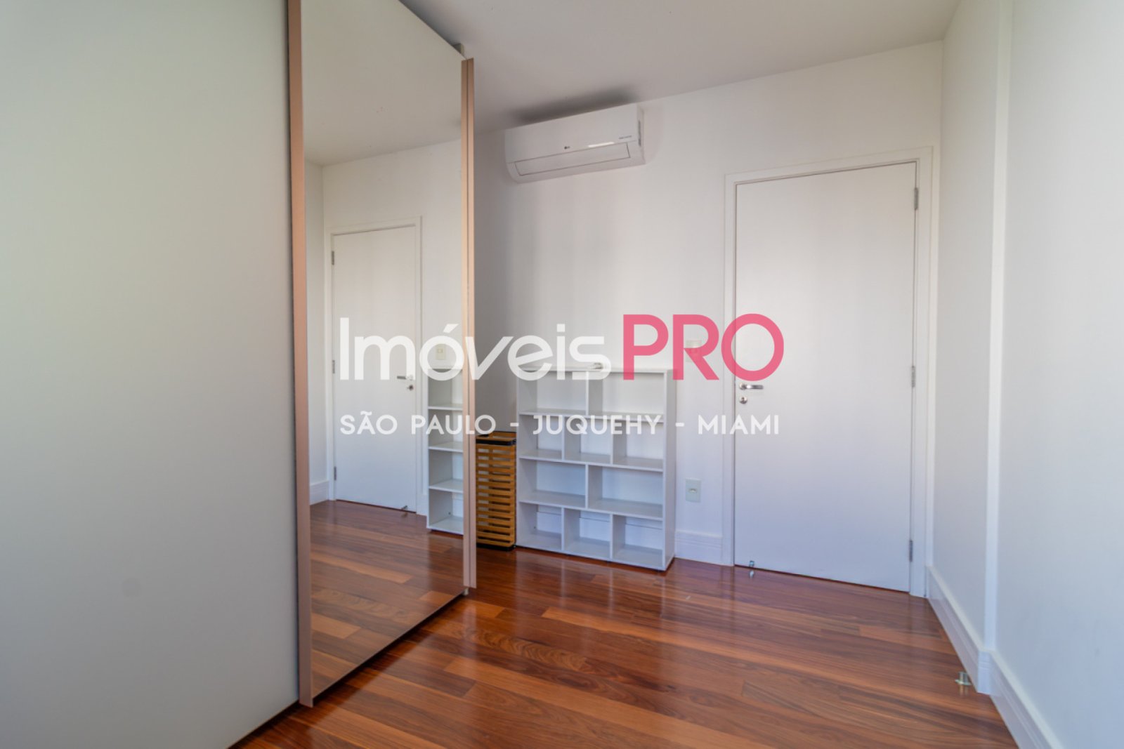 Foto :: IP39631