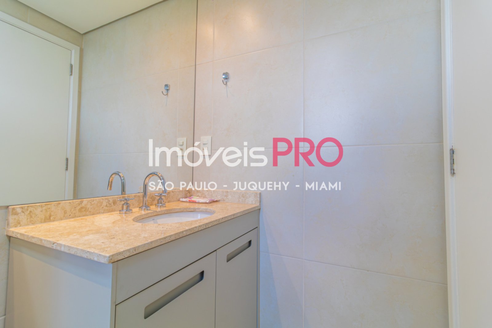 Foto :: IP39631