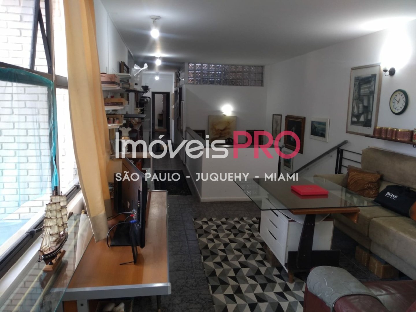 Foto :: IP39637