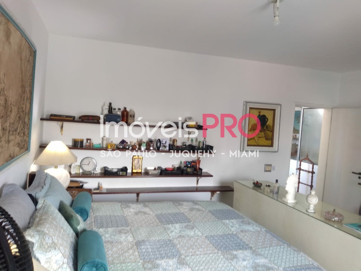 Foto :: IP39637
