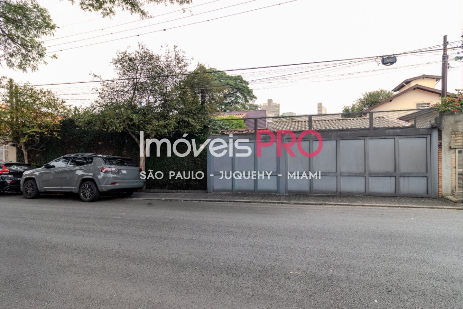 Foto :: https://assets.imoveispro.com.br/thumb/IP39638/casa-terrea-venda-brooklin-paulista_IP39638_53_1920x1080.jpg?