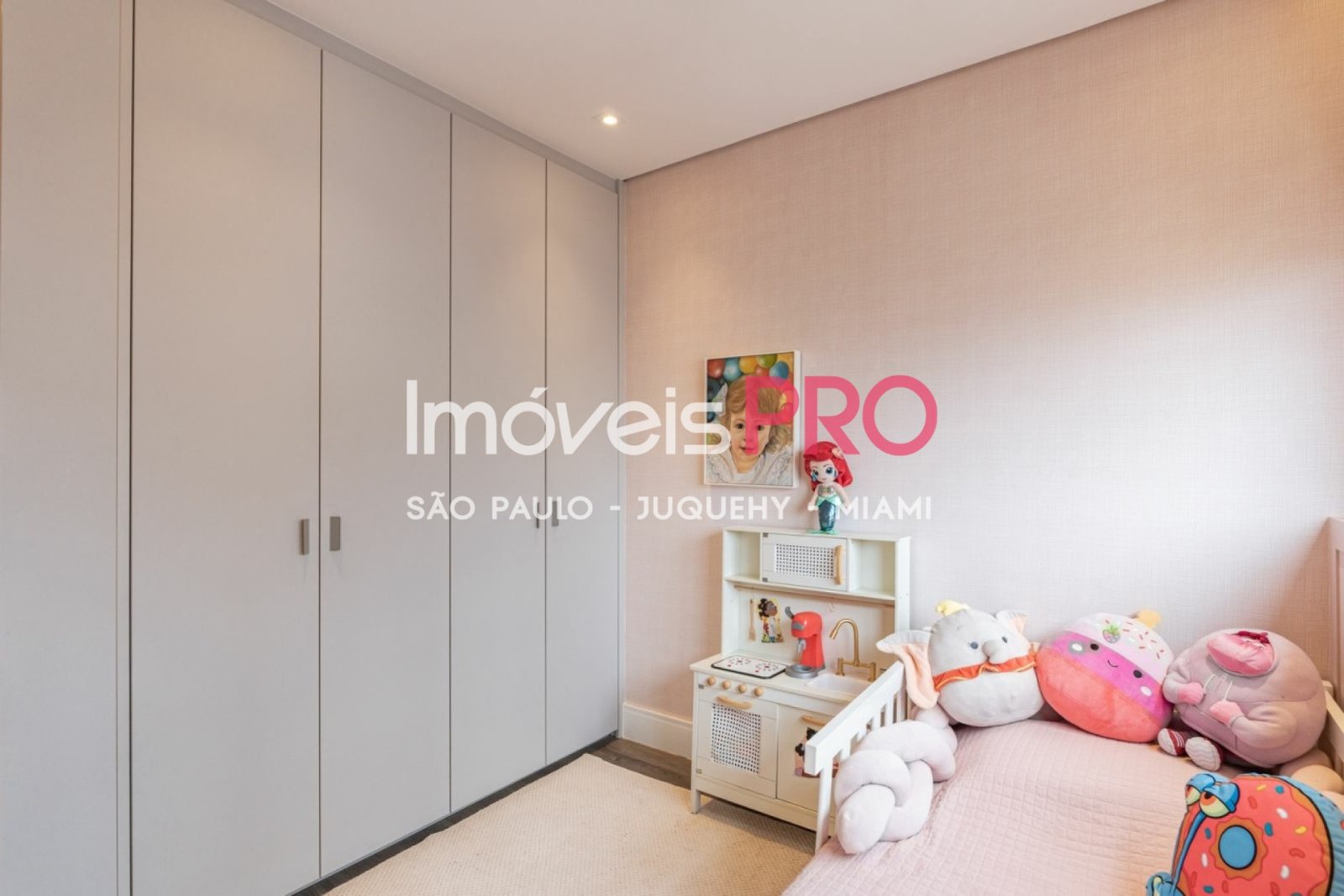 Foto :: https://assets.imoveispro.com.br/thumb/IP39642/apartamento-venda-brooklin_IP39642_23_1920x1080.jpg?
