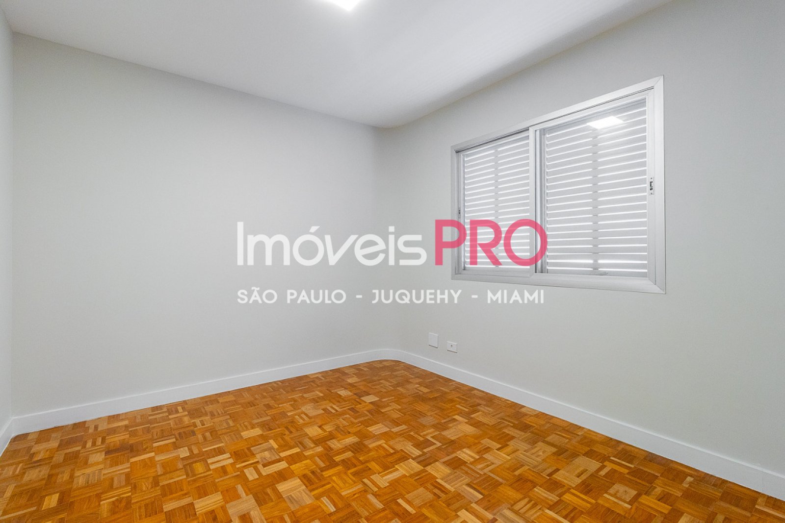 Foto :: https://assets.imoveispro.com.br/thumb/IP39650/apartamento-venda-brooklin_IP39650_17_1920x1080.jpg?