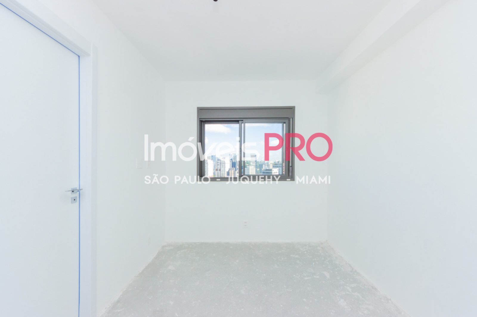 Foto :: IP39653
