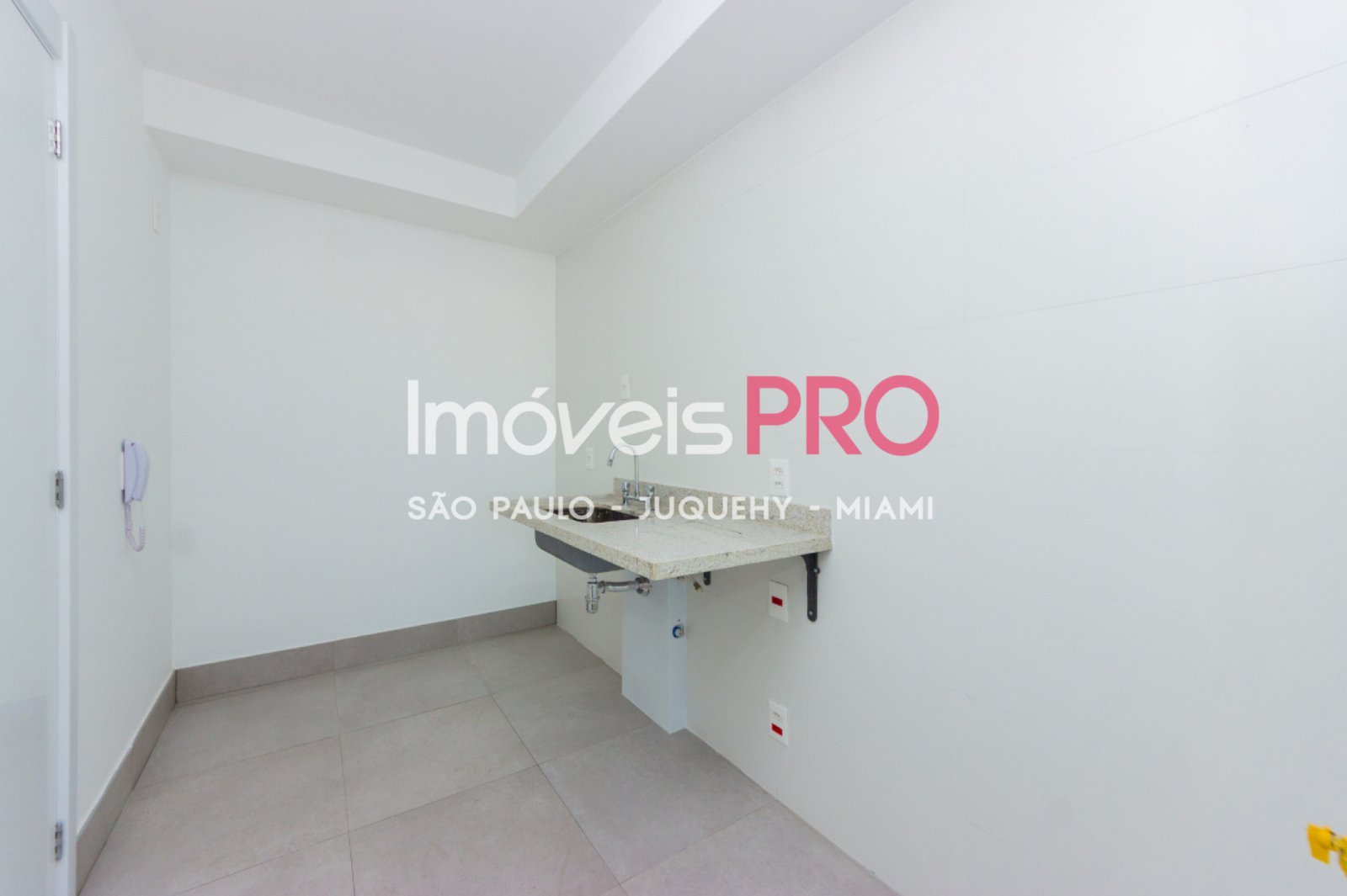 Foto :: IP39653