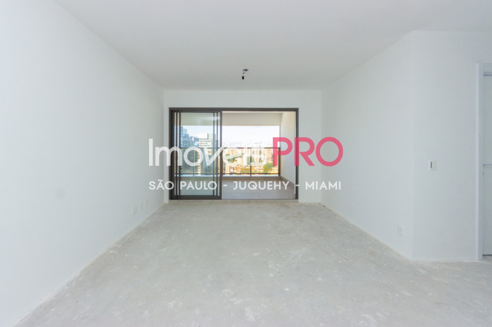 Foto :: IP39653