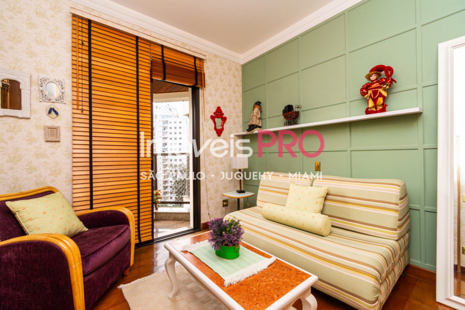 Foto :: https://assets.imoveispro.com.br/thumb/IP39654/apartamento-venda-campo-belo_IP39654_23_1920x1080.jpg?