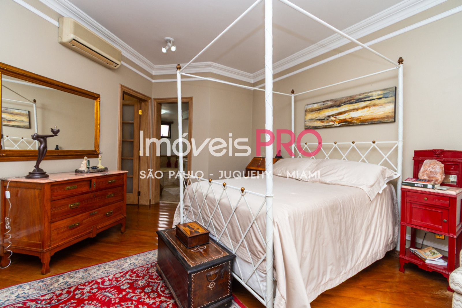 Foto :: IP39654