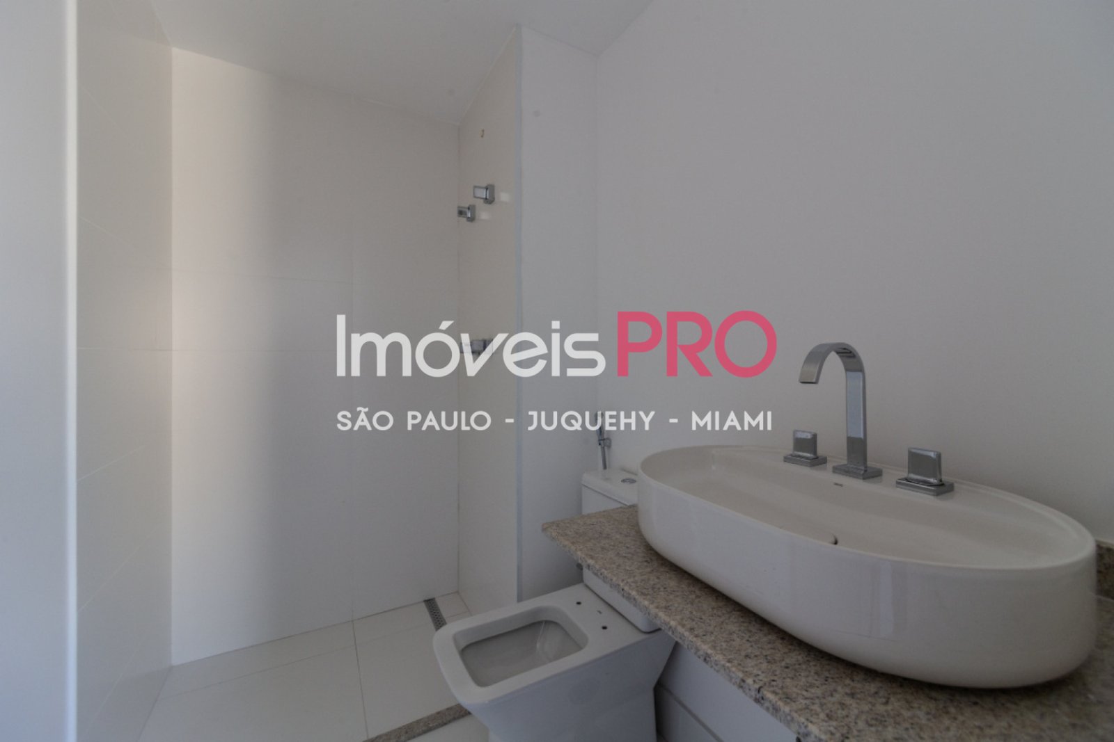 Foto :: https://assets.imoveispro.com.br/thumb/IP39655/apartamento-venda-campo-belo_IP39655_17_1920x1080.jpg?