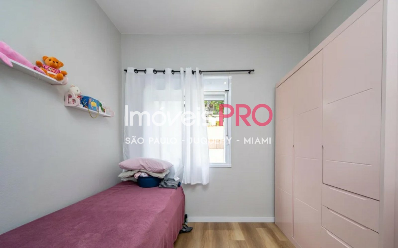 Foto :: IP39657