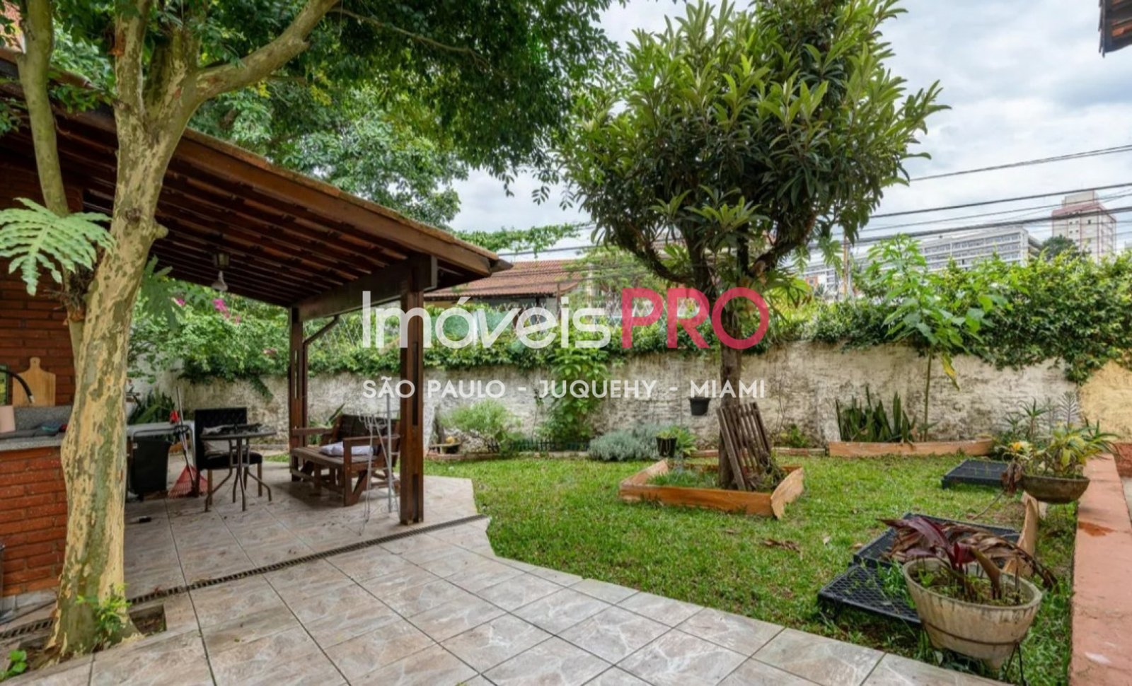 Foto :: https://assets.imoveispro.com.br/thumb/IP39657/casa-venda-cidade-vargas_IP39657_23_1920x1080.jpg?