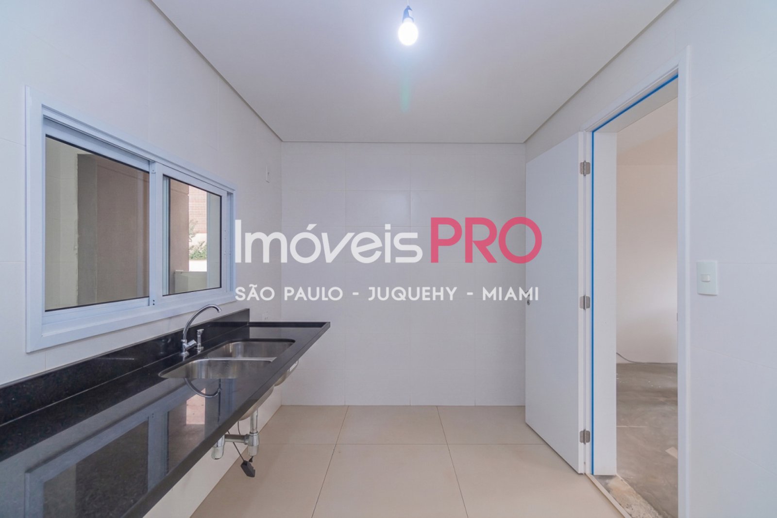 Foto :: https://assets.imoveispro.com.br/thumb/IP39660/apartamento-venda-vila-mariana_IP39660_11_1920x1080.jpg?