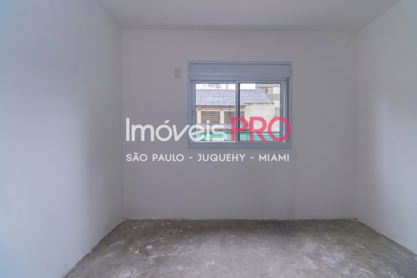 Foto :: IP39660