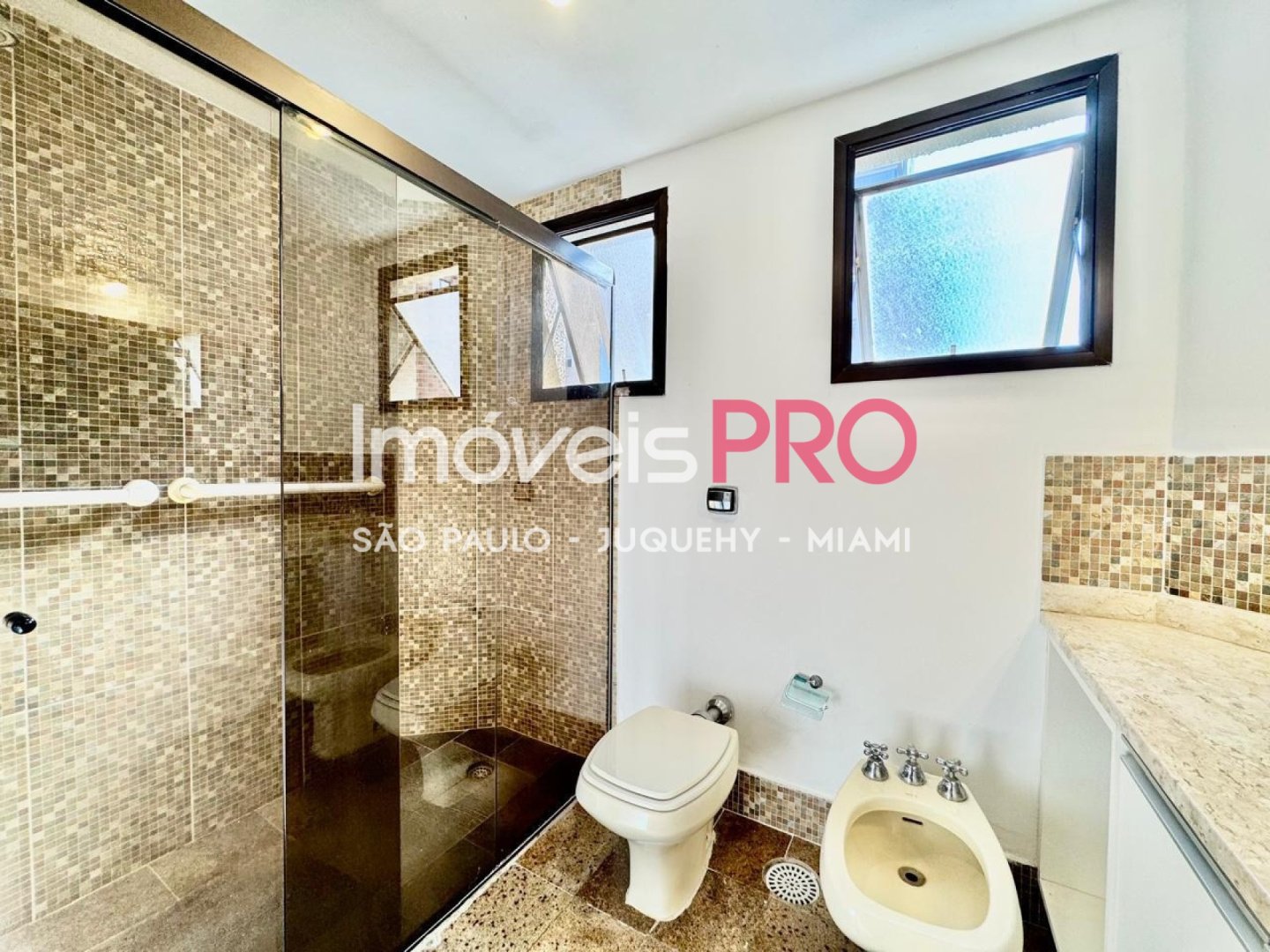 Foto :: https://assets.imoveispro.com.br/thumb/IP39669/apartamento-venda-moema_IP39669_11_1920x1080.jpg?1786068507