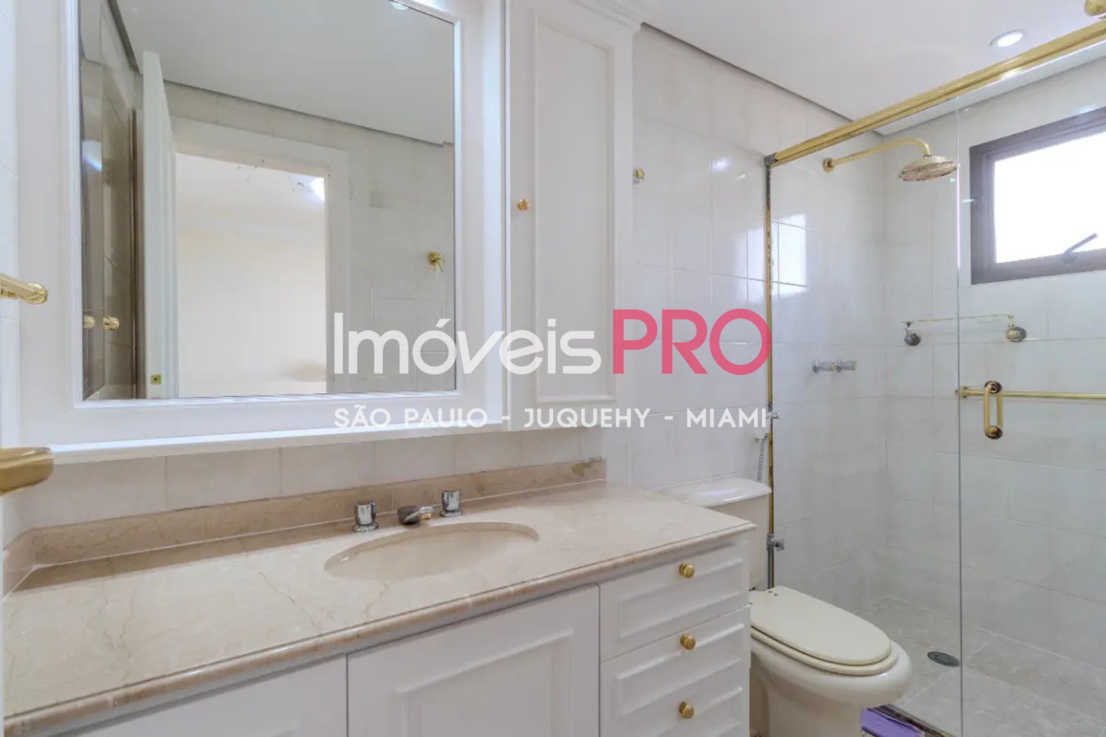 Foto :: https://assets.imoveispro.com.br/thumb/IP39672/apartamento-venda-campo-belo_IP39672_17_1920x1080.jpg?