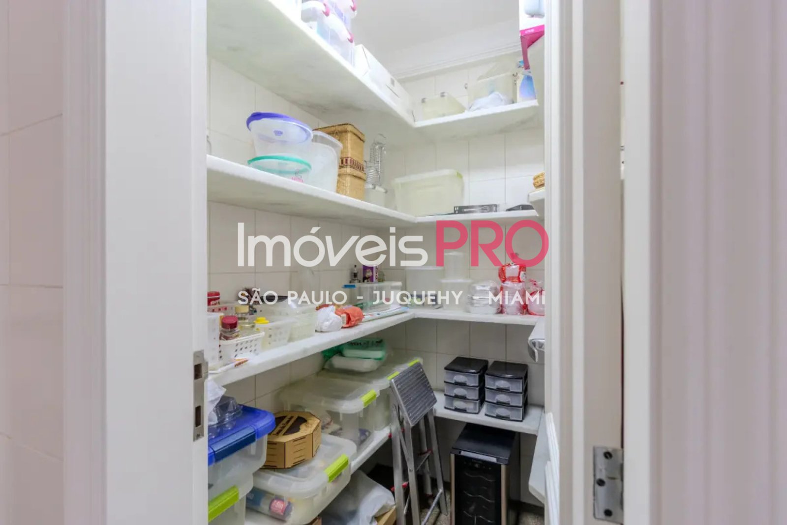 Foto :: IP39672