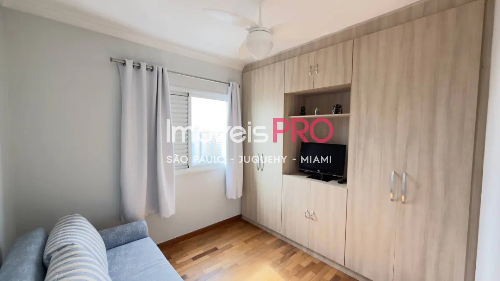 Foto :: https://assets.imoveispro.com.br/thumb/IP39675/cobertura-duplex-venda-saude_IP39675_11_1920x1080.jpg?