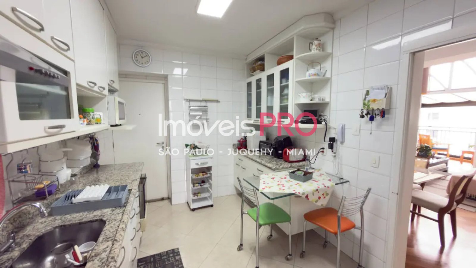Foto :: IP39675