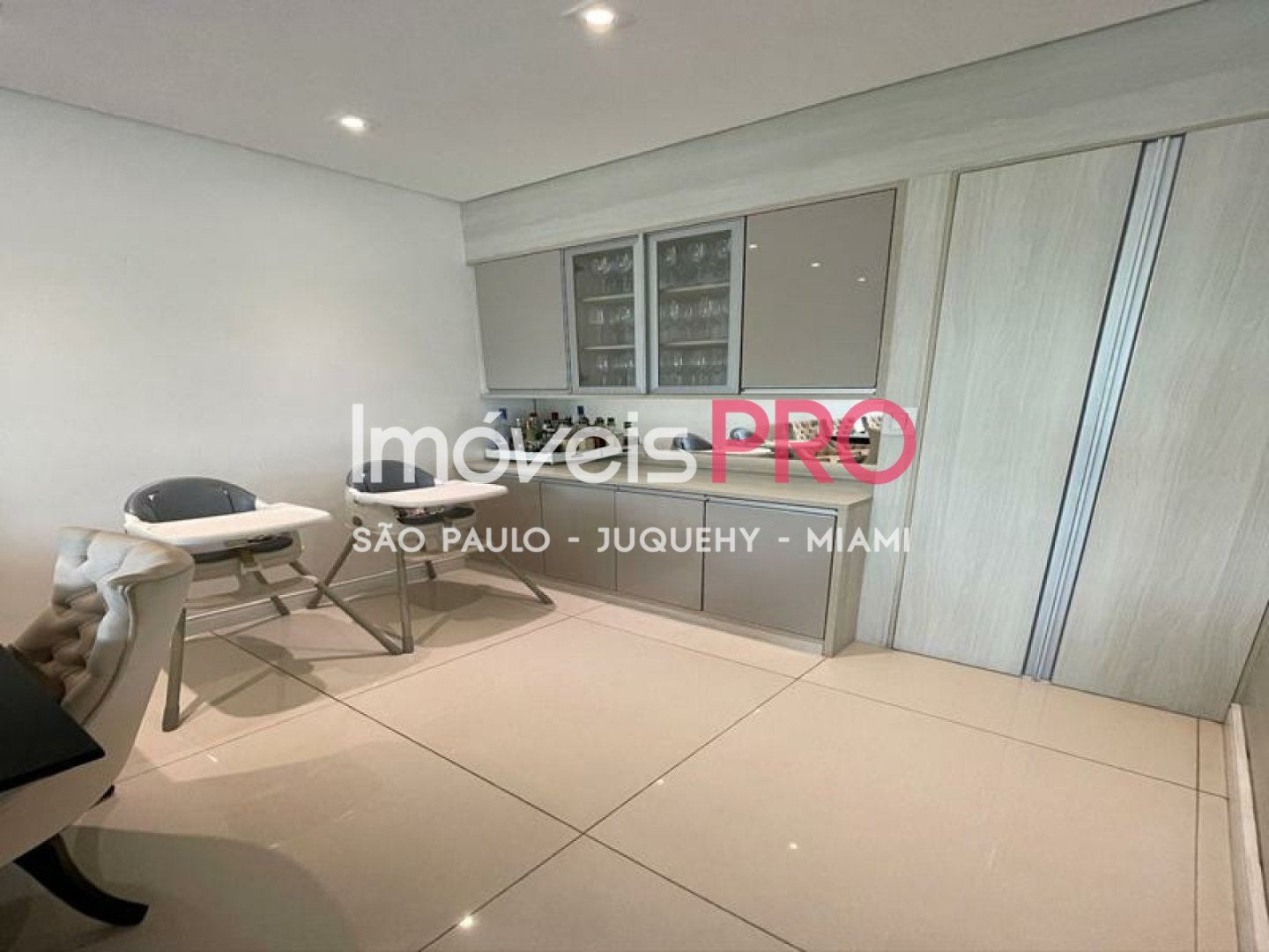 Foto :: IP39681