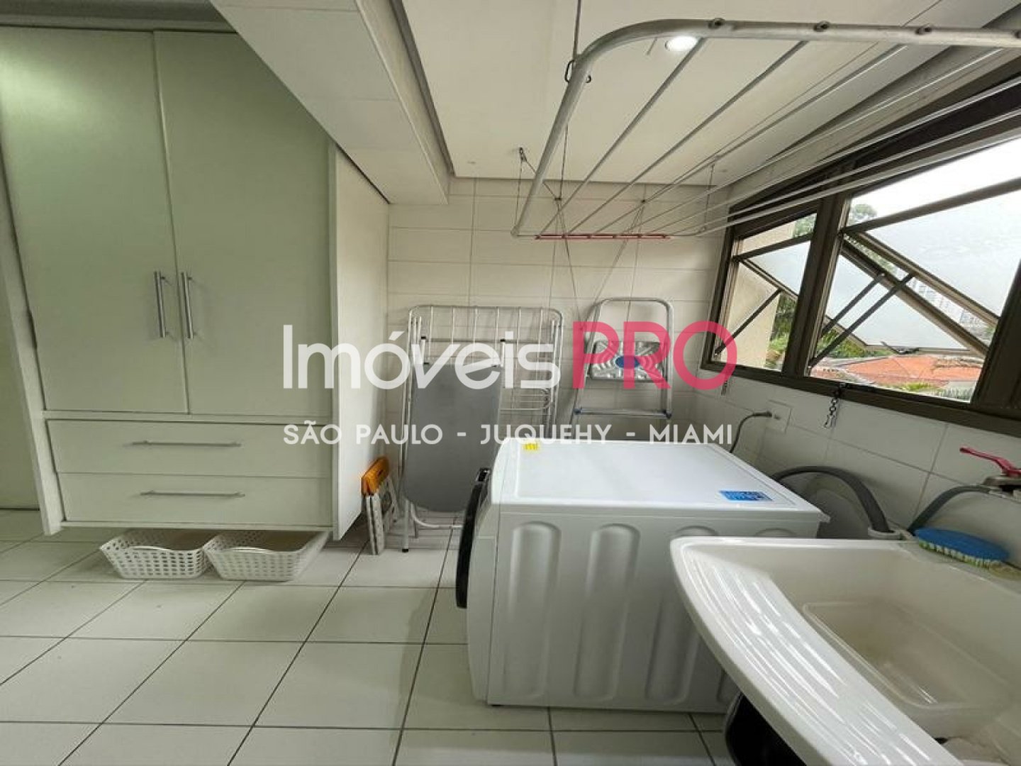 Foto :: IP39681