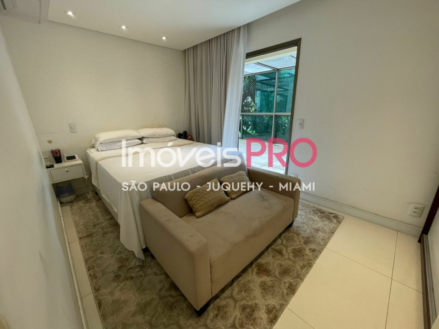Foto :: https://assets.imoveispro.com.br/thumb/IP39681/apartamento-venda-brooklin_IP39681_23_1920x1080.jpg?