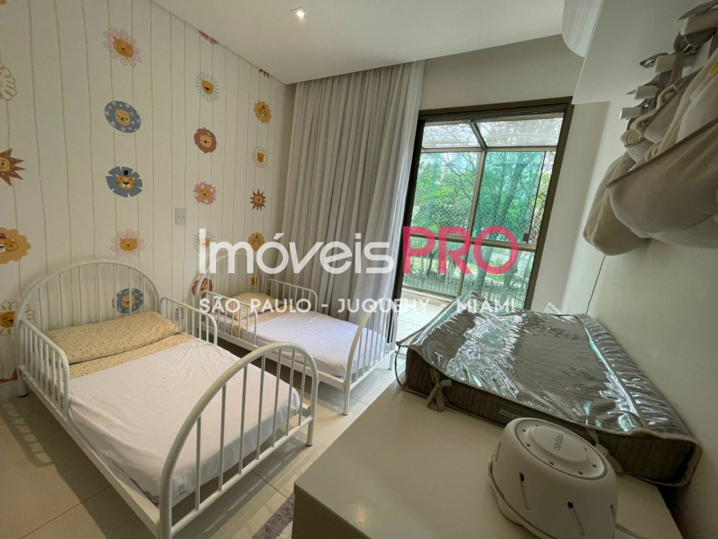 Foto :: https://assets.imoveispro.com.br/thumb/IP39681/apartamento-venda-brooklin_IP39681_29_1920x1080.jpg?