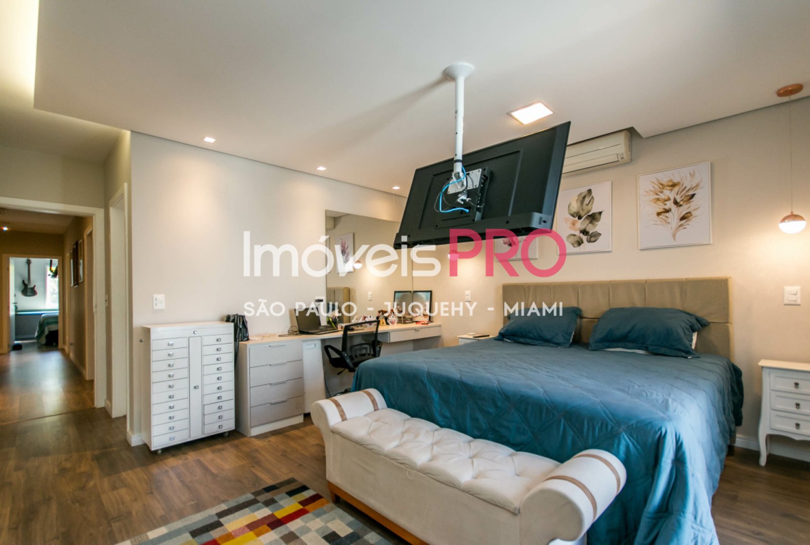 Foto :: IP39682