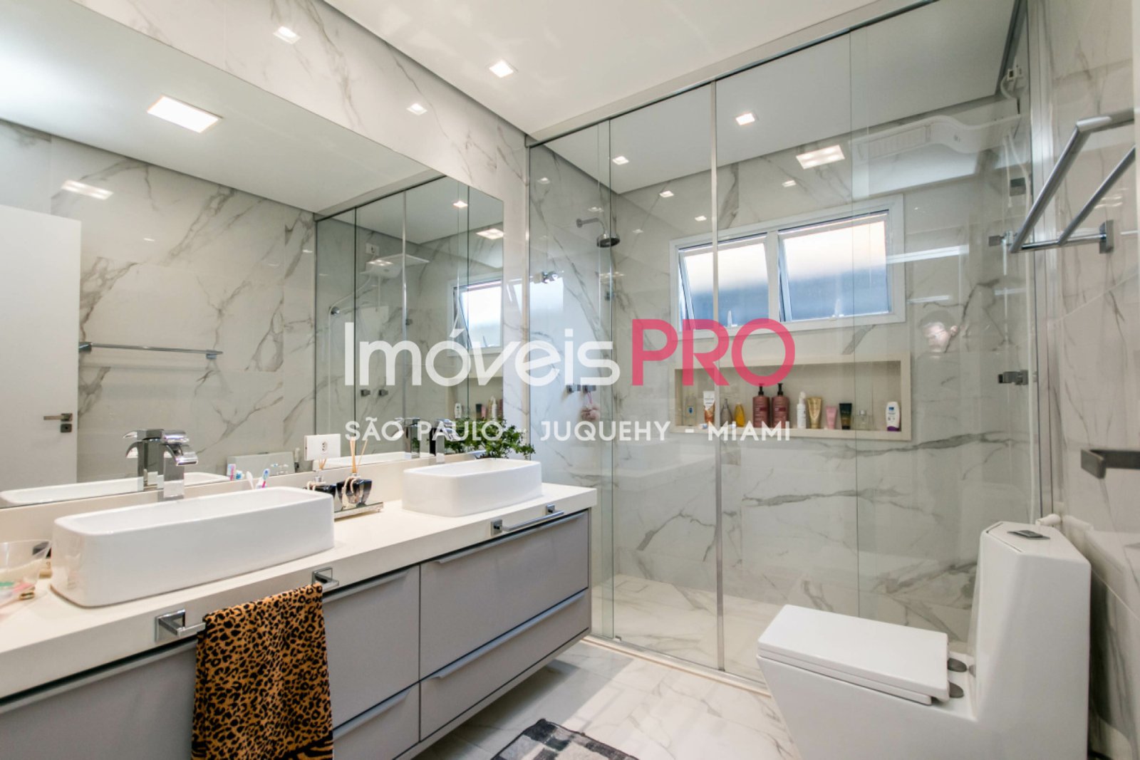 Foto :: IP39682