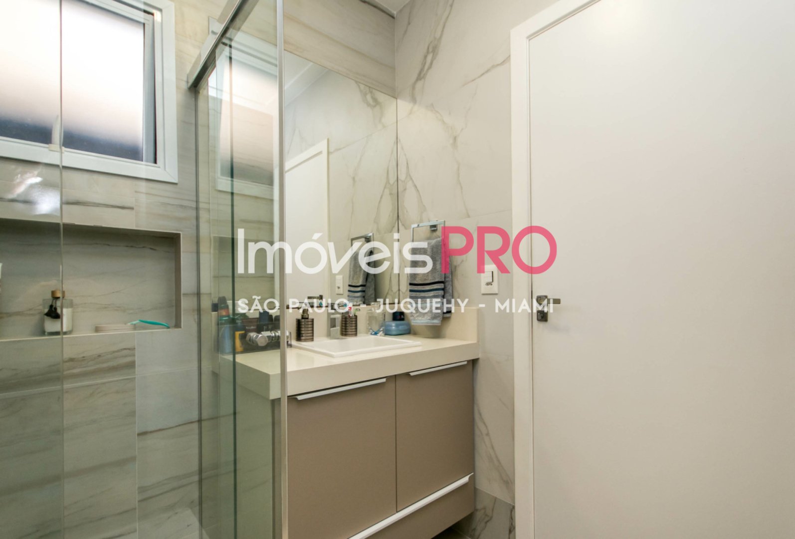 Foto :: IP39682