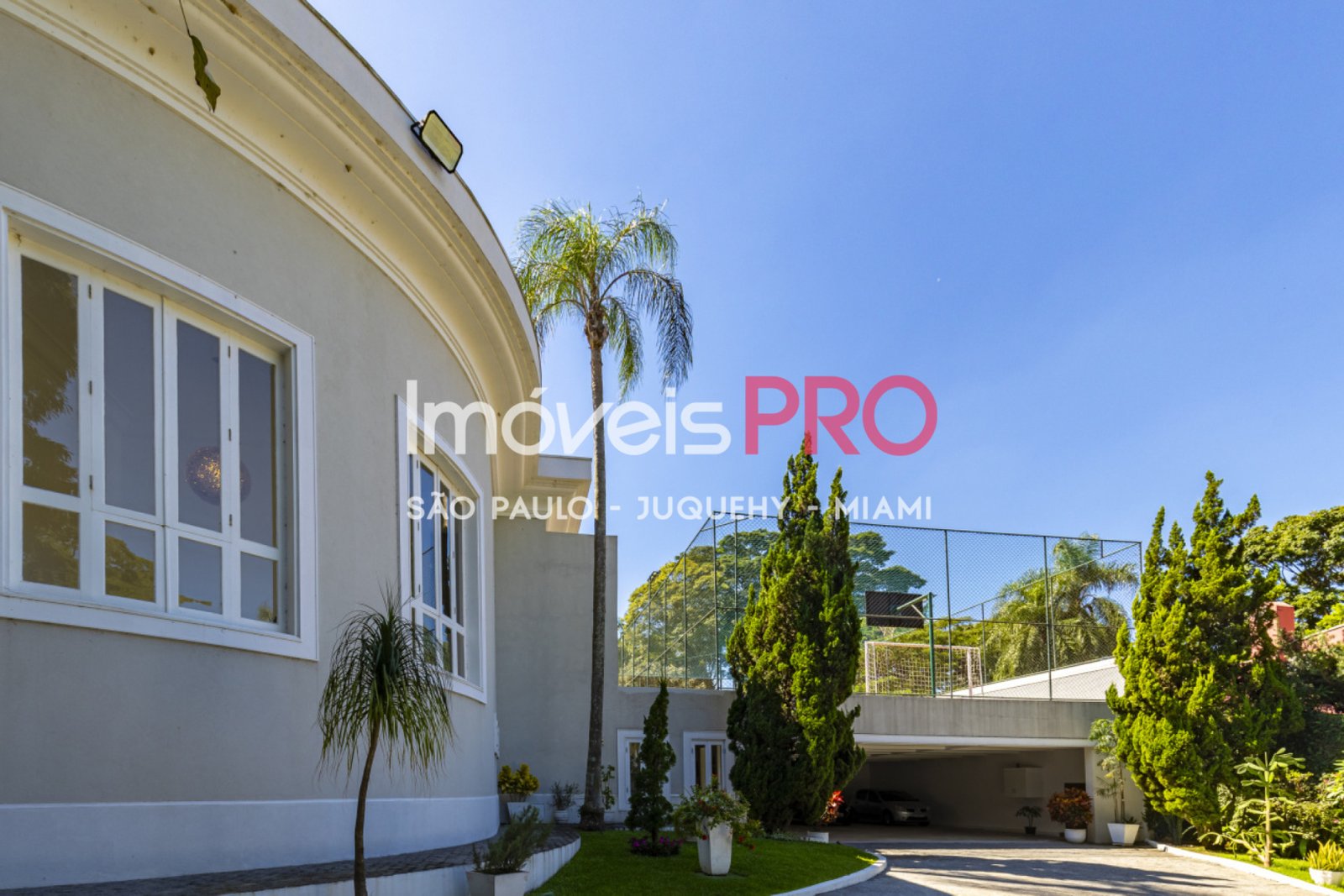 Foto :: https://assets.imoveispro.com.br/thumb/IP39688/casa-venda-brooklin_IP39688_53_1920x1080.jpg?