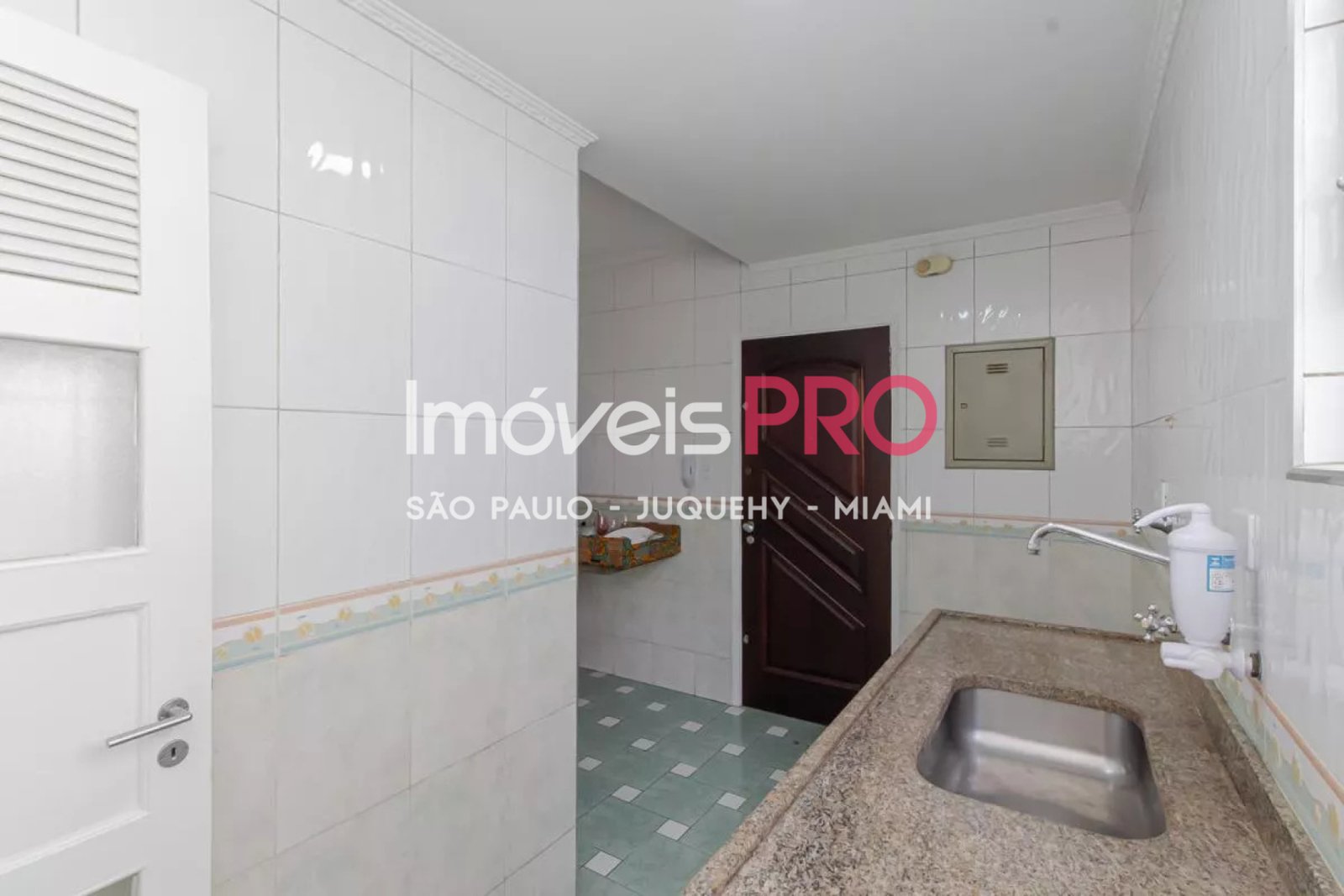 Foto :: IP39692