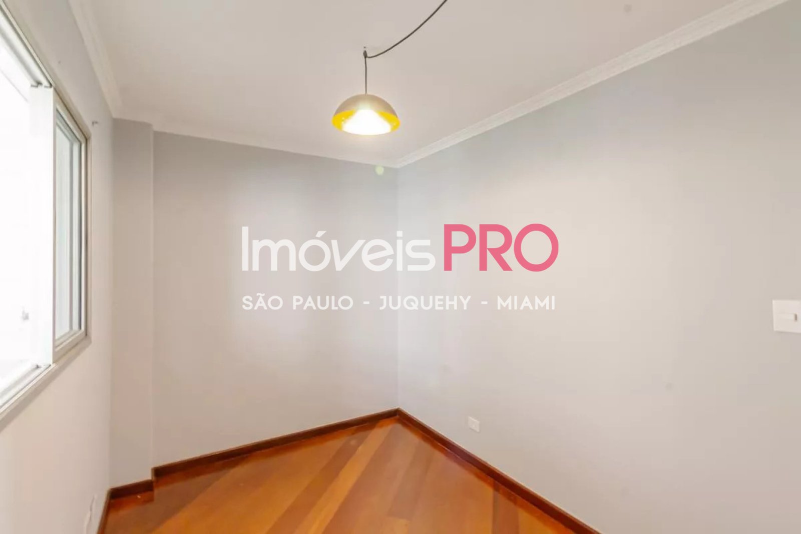 Foto :: IP39692
