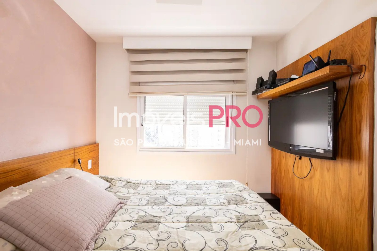 Foto :: IP39693