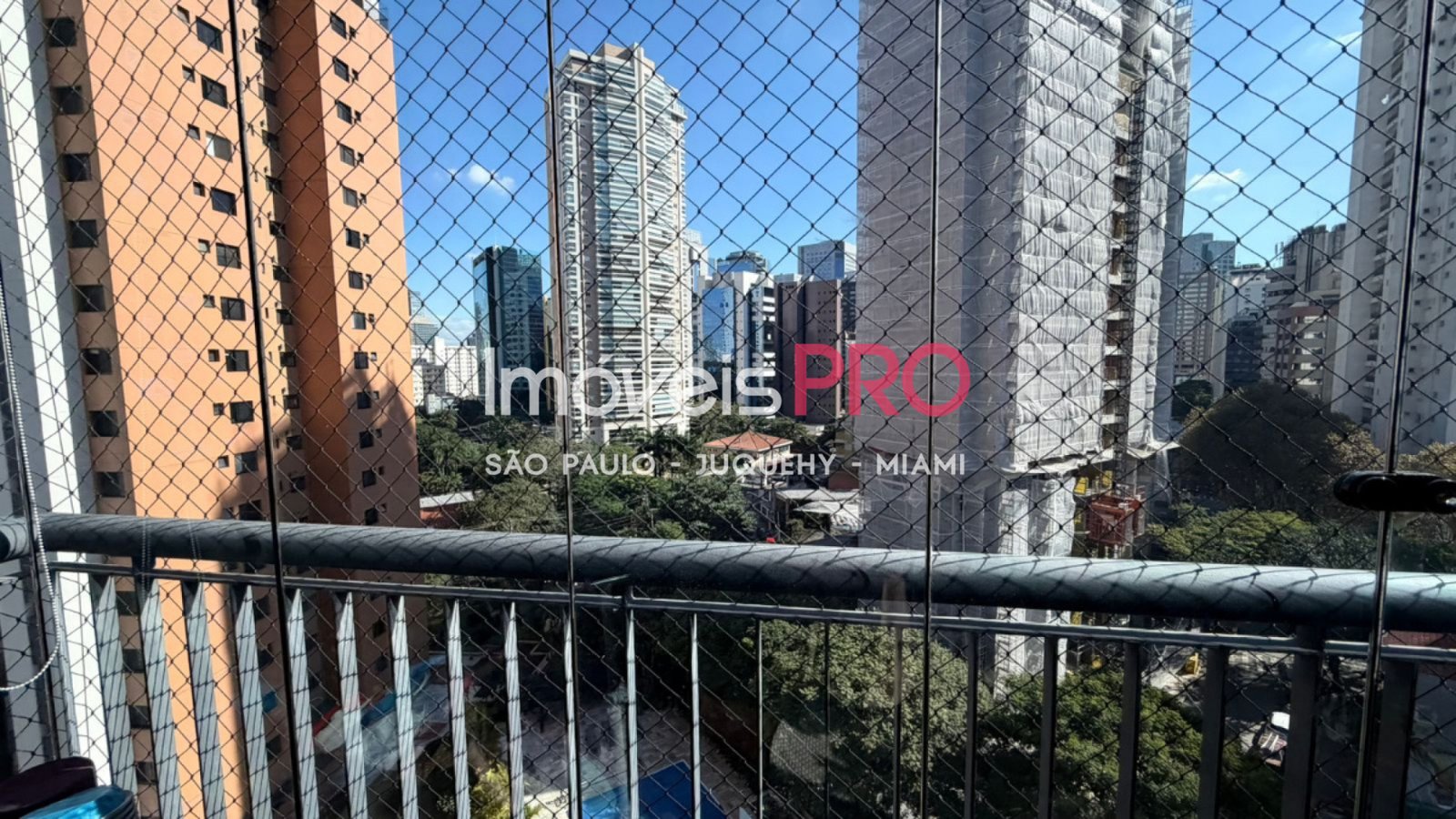 Foto :: IP39694