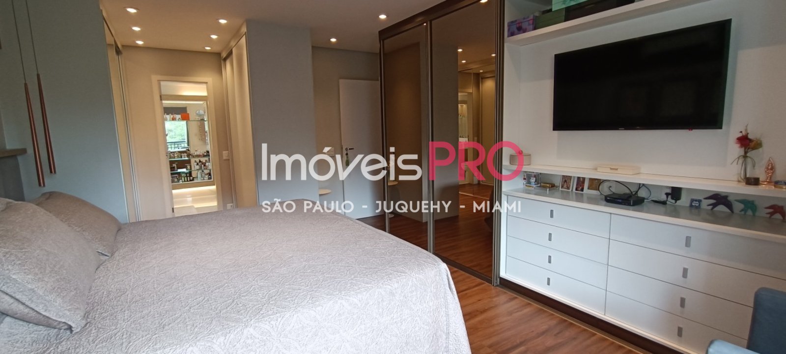 Foto :: https://assets.imoveispro.com.br/thumb/IP39696/apartamento-venda-brooklin_IP39696_47_1920x1080.jpg?
