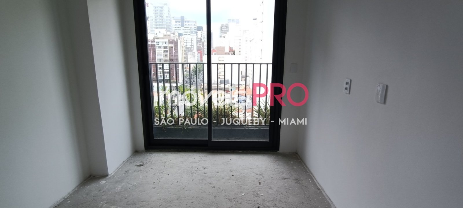 Foto :: IP39697