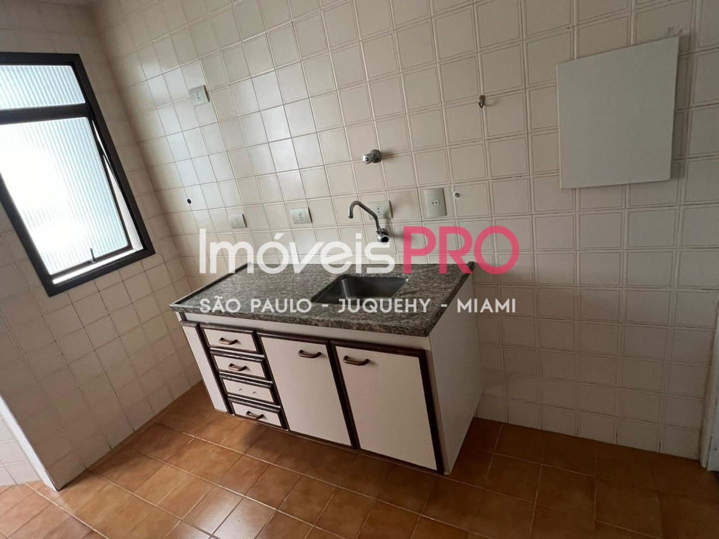 Foto :: IP39699