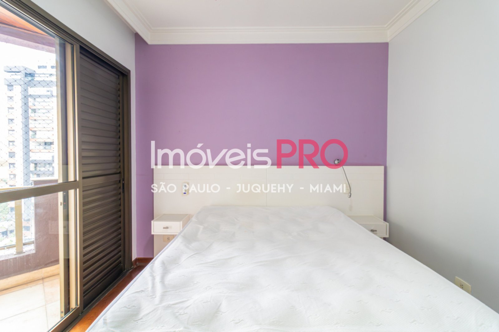 Foto :: https://assets.imoveispro.com.br/thumb/IP39711/apartamento-venda-moema_IP39711_11_1920x1080.jpg?