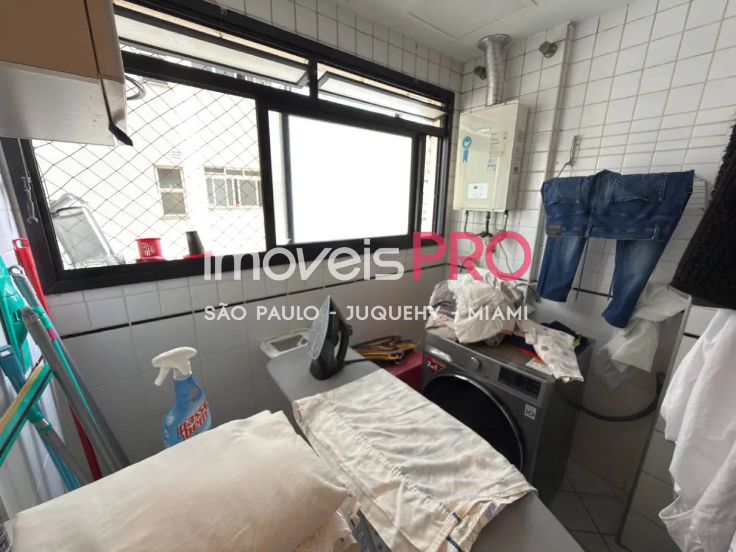 Foto :: IP39733