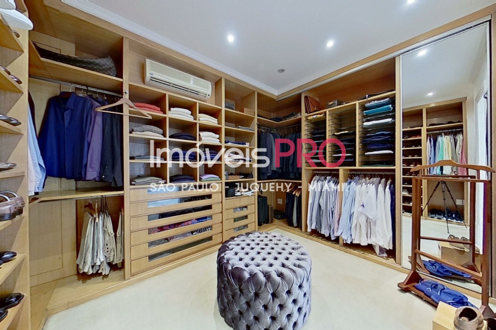 Foto :: IP39737
