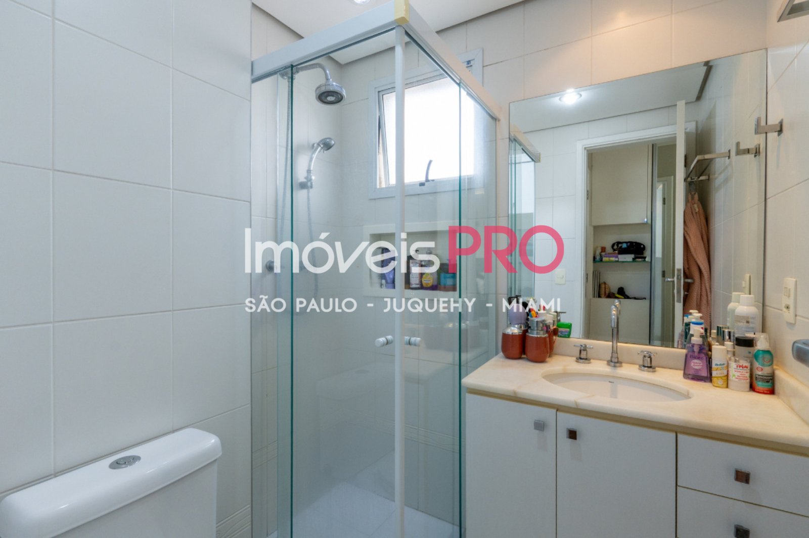 Foto :: https://assets.imoveispro.com.br/thumb/IP39742/apartamento-venda-brooklin_IP39742_23_1920x1080.jpg?