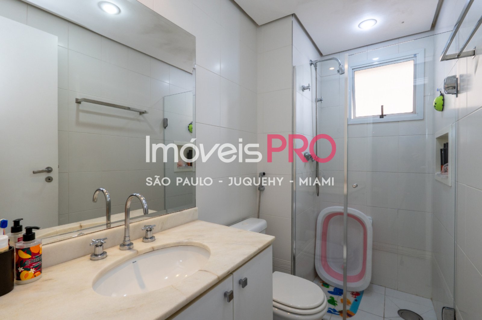 Foto :: https://assets.imoveispro.com.br/thumb/IP39742/apartamento-venda-brooklin_IP39742_29_1920x1080.jpg?