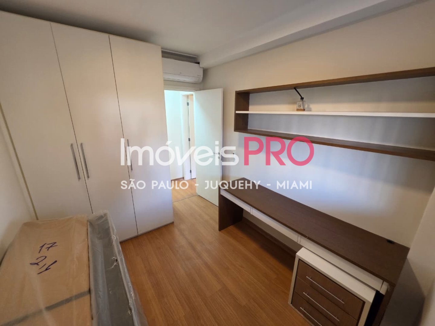 Foto :: https://assets.imoveispro.com.br/thumb/IP39743/apartamento-aluguel-brooklin_IP39743_11_1920x1080.jpg?