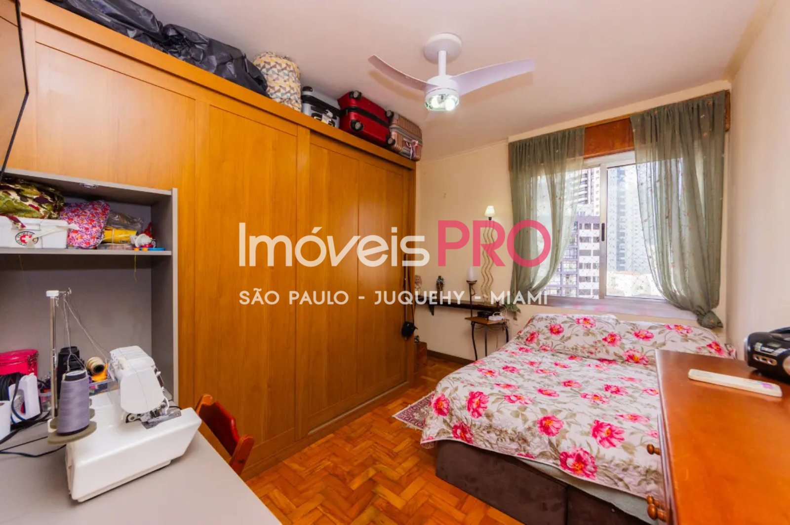 Foto :: IP39749