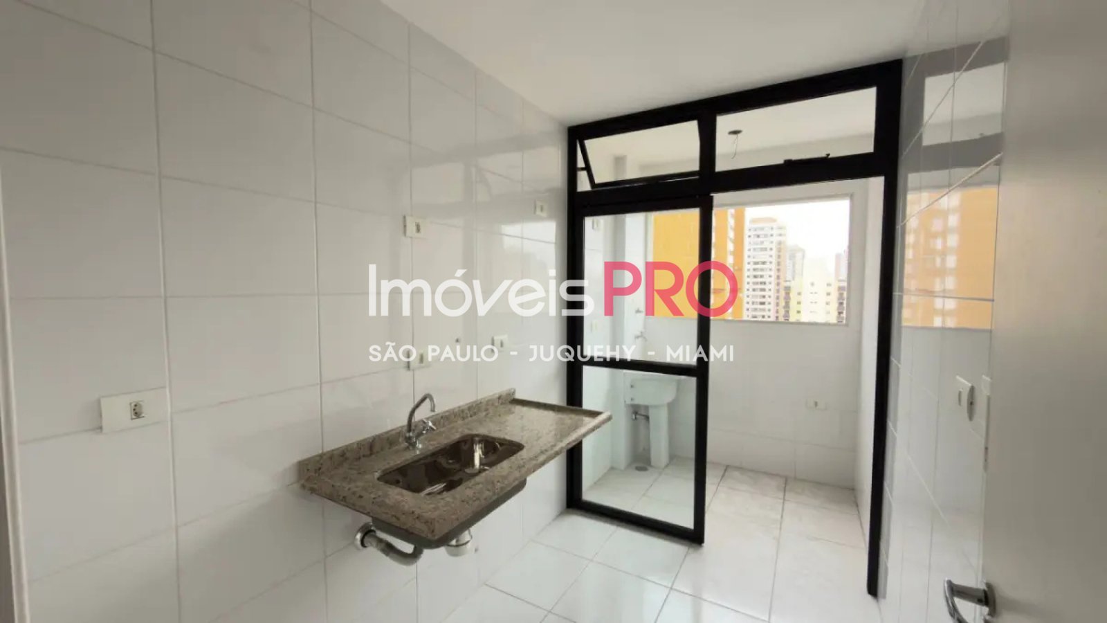 Foto :: IP39750
