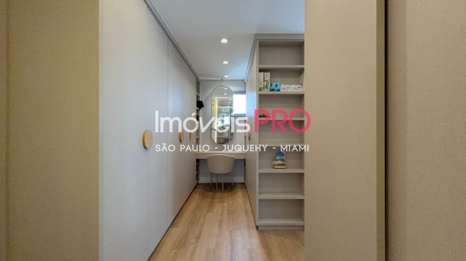 Foto :: IP39752